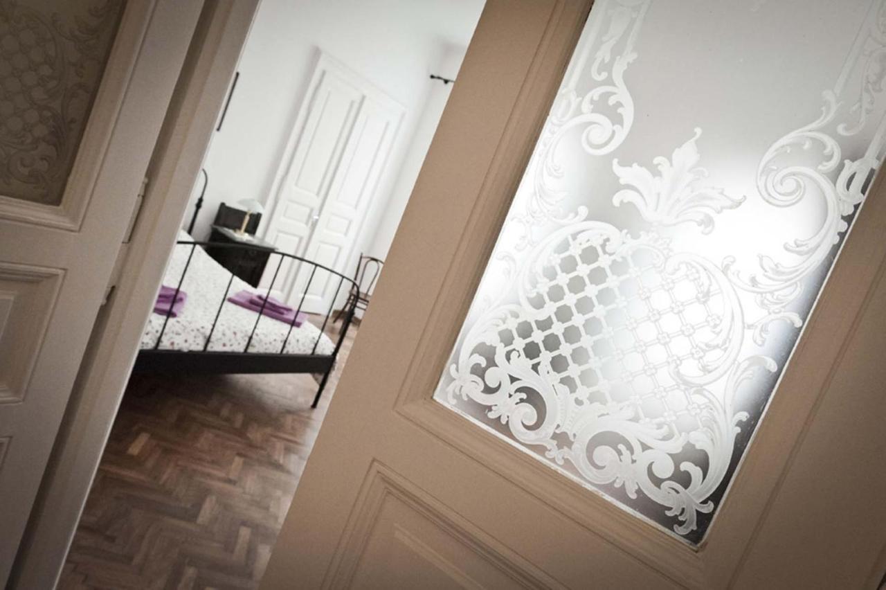 Domus Liberta - Boutique Rooms Trieste Ngoại thất bức ảnh