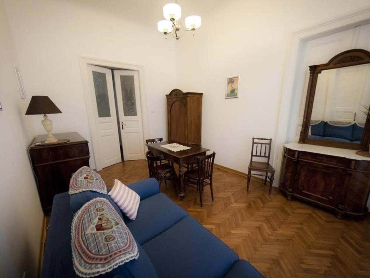 Domus Liberta - Boutique Rooms Trieste Ngoại thất bức ảnh