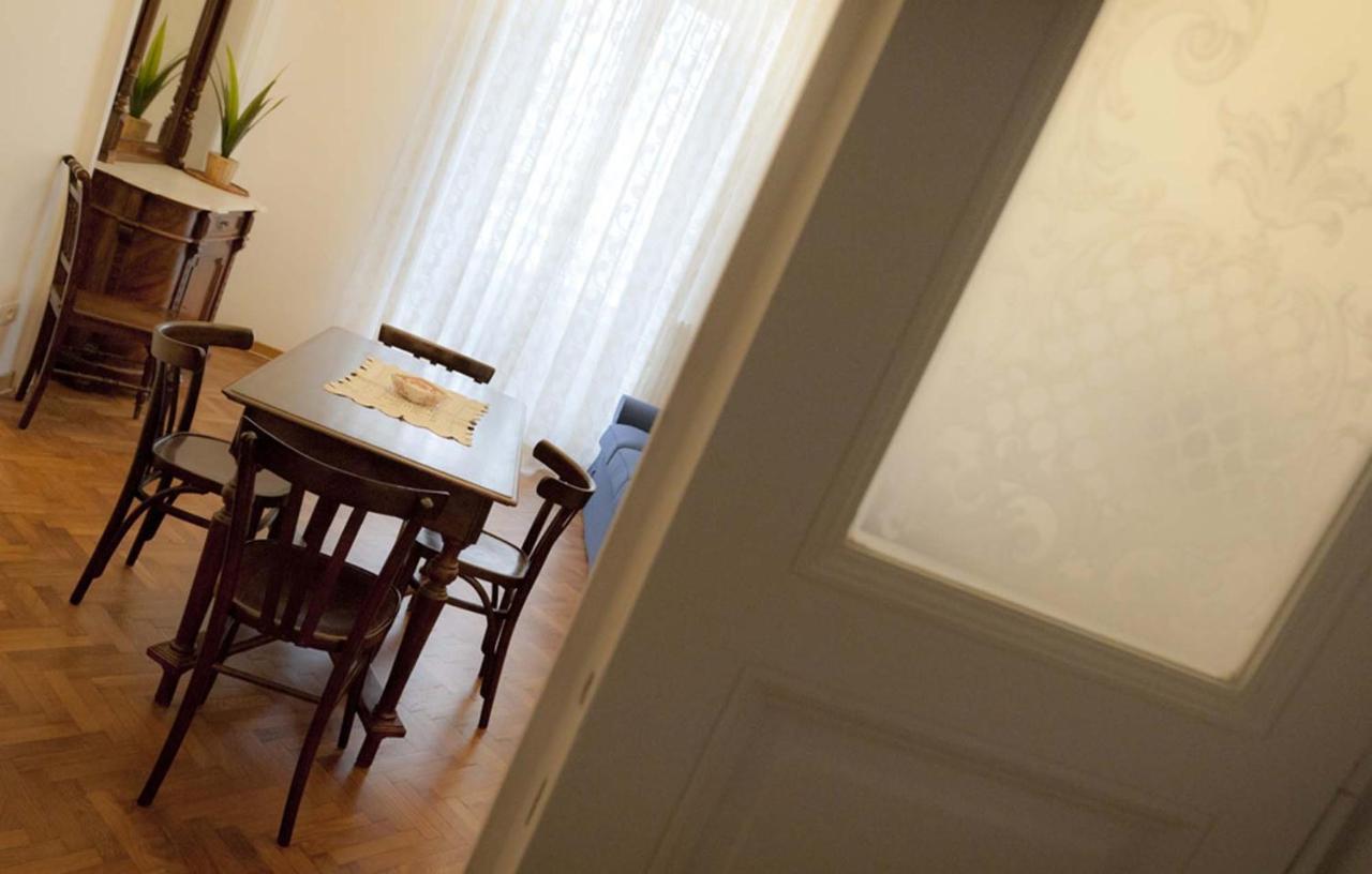 Domus Liberta - Boutique Rooms Trieste Ngoại thất bức ảnh