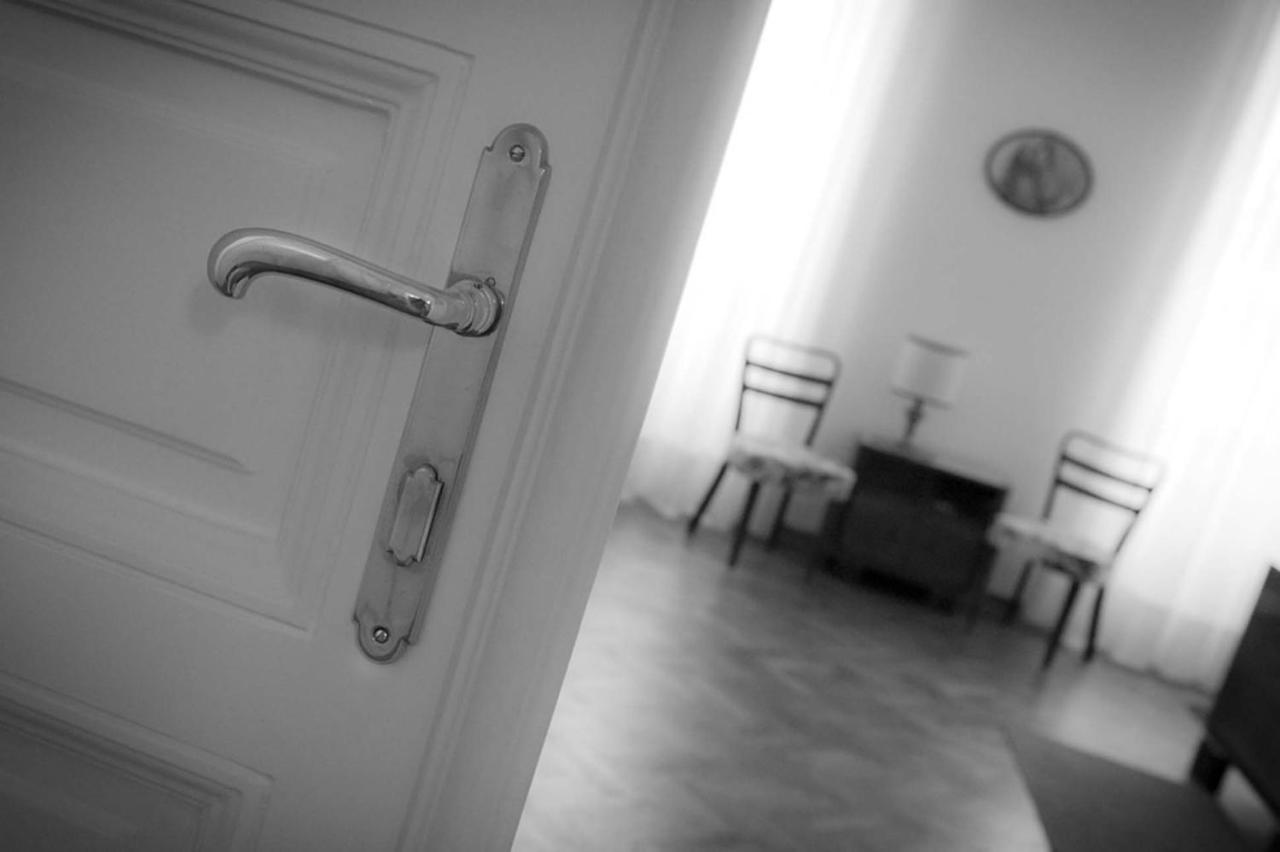 Domus Liberta - Boutique Rooms Trieste Ngoại thất bức ảnh